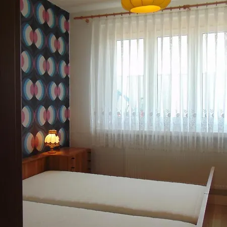 Ernst 10 Apartment Gelenau